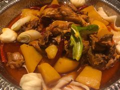 沙湾原始大盘鸡-丝路金桃·新疆菜(徐汇店)