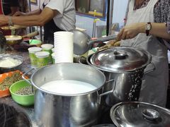 -清真老马家国华牛奶鸡蛋醪糟(正宁路店)