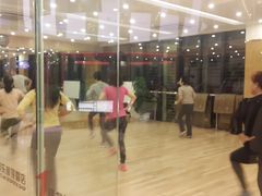 -途睿健身游泳俱乐部(顶峰店)