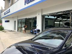 -龙膜耐卡汽车贴膜改装旗舰店(火车南站店)