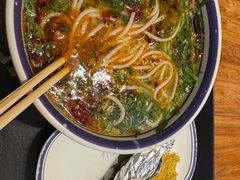 -云阿蛮云南生烫牛肉米线(奉贤路店)