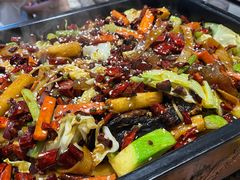 -干老庆贵州留一手烤鱼·地摊火锅(财经大学店)