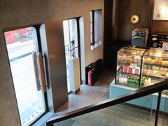 -星巴克臻选(上海今潮8弄店)
