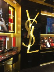 -YVESSAINTLAURENT