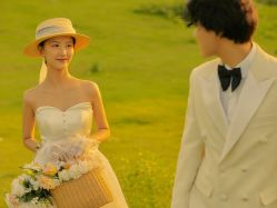 -第一夫人婚纱摄影(南京店)