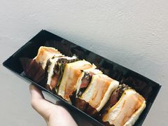 -华荣西饼屋(金禧店)