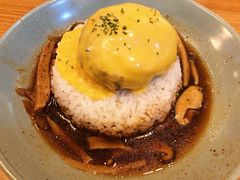 芝士牛肉汉堡咖喱饭-红小满休闲餐厅(十全街店)