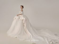 -第一夫人婚纱摄影(南京店)
