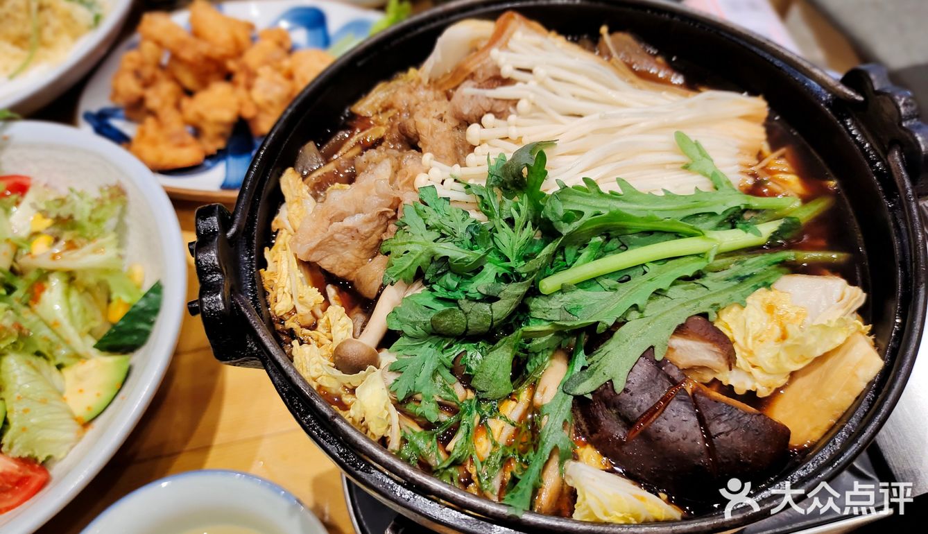 地址在悠乐汇里面，一层的一个安静小店