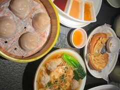 -蝴蝶里·粤菜·点心(滨江龙湖店)