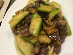 丝瓜炒鸡杂-化州大众美食城(宝安老牌店)