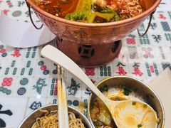 -成都你六姐·牛肉冒菜(长泰广场店)