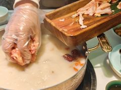 -洪氏嗨捞·猪肚鸡火锅(阳光天地店)