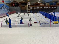 -长沙湘江冰雪世界