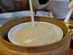 手拆蟹粉灌汤包-包小笼·金牌汤包(中山路店)