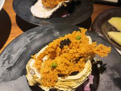 盐烤香酥生蚝配鱼子酱-星叶·东南亚料理(宁波万象汇店)