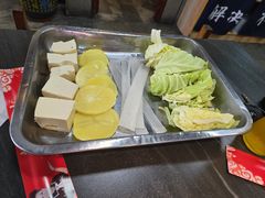 -超越炭火牛蛙火锅鸡(河东店)