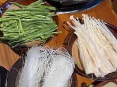 -壹兆圆重庆火锅手工炒底料(长白格林玫瑰湾店)
