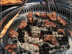 -马路牙子烧烤音乐酒馆(望京店)