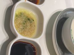 -洪氏嗨捞·广东猪肚鸡·椰子鸡火锅(西咸万象城店)