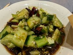 -肥肥虾庄·金牌油焖大虾(杨园滨江时代walk店)