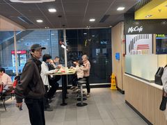 -麦当劳(轻轨曹杨路店)