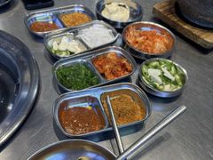 -哈哈碳都·牛肋条无限自助烤肉(台江万达店)