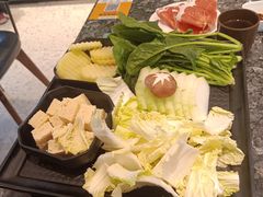 -一席地·本地鸡窝·杭帮鸡火锅(萧山银隆百货店)
