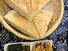 三角饼-八两八金·莱芜特色炒鸡(市南漳浦路店)