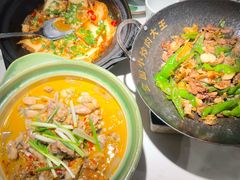 -费大厨辣椒炒肉(高铁吾悦广场店)