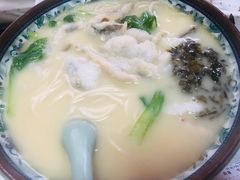 招牌黄鱼面-明呈黄鱼面馆(斜土路店)