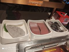 -海底捞火锅鲜切牛肉主题店(长寿路店)