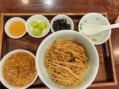 -蟹上黄·蟹黄面·江南糖水(人民广场店)
