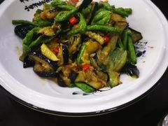 -湖南人家湘菜馆(镇江路店)