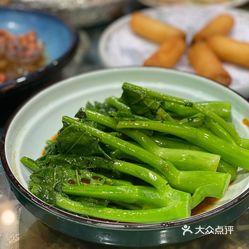 鹅油菜心