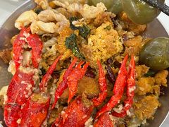 -丹水桥地锅鱼·翘嘴鲌·地方特色全鱼宴(丹江口大坝店)