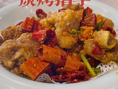 -巧克力渔家.小船海鲜胶东菜(万平口店)
