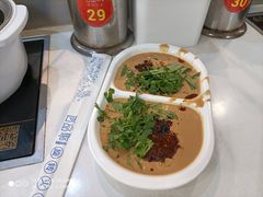 -百品聚旋转火锅(万德庄店)