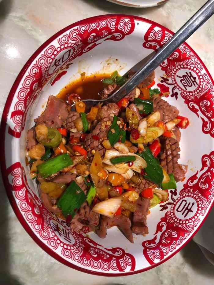 望湘园(西安曲江大悦城店)-"跟朋友两个人来吃 点了三四道菜品吧 臭豆