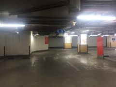 -中山公园-龙之梦停车场