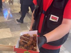 -满巍明生炸鸡架(杭州来福士店)