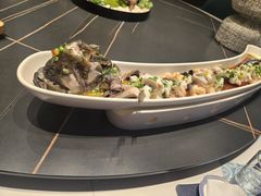 -鞍山大白鲨美食酒店