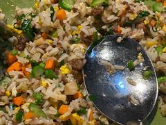 牛肉炒饭-凤兴鸡煲(宝安海雅店)