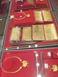 -东方福珠宝( 青岛店)