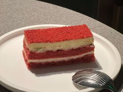 红丝绒蛋糕-LA PICADA 西班牙餐厅(成都远洋太古里店)