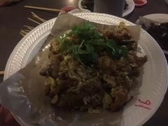 -东海岸人工湖美食村