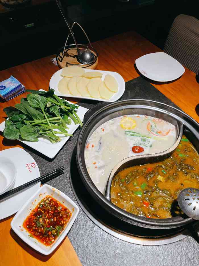 鲜上鲜文鱼庄高新路店