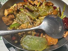 -渔语鱼新川菜Bistro(万象天地店)