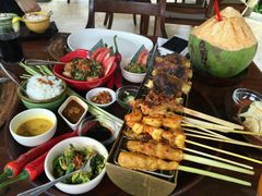 -DiAtas by Art Cafe Bumbu Bali