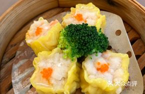 Fresh Shrimp and Crab Dumpling Supreme